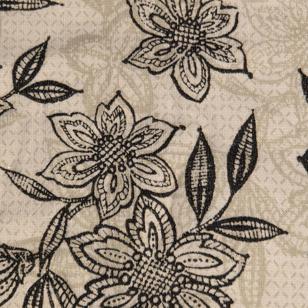 Faded Glory Womens Floral Shirt in Black and White - Picture 3 of 3